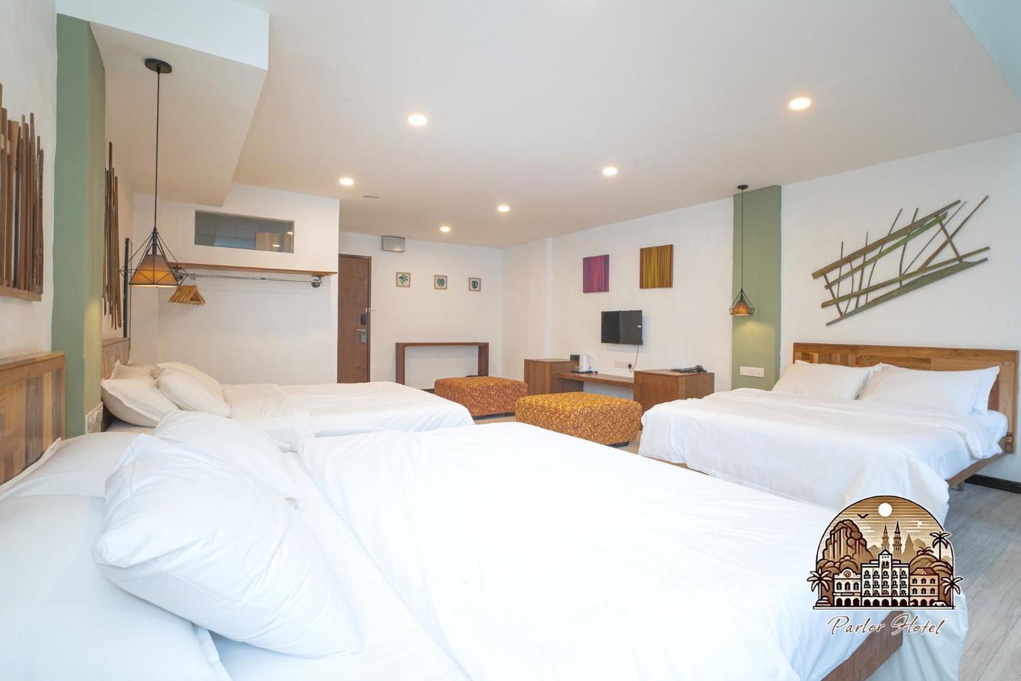 Parlor Hotel ايبوه الغرفة الصورة