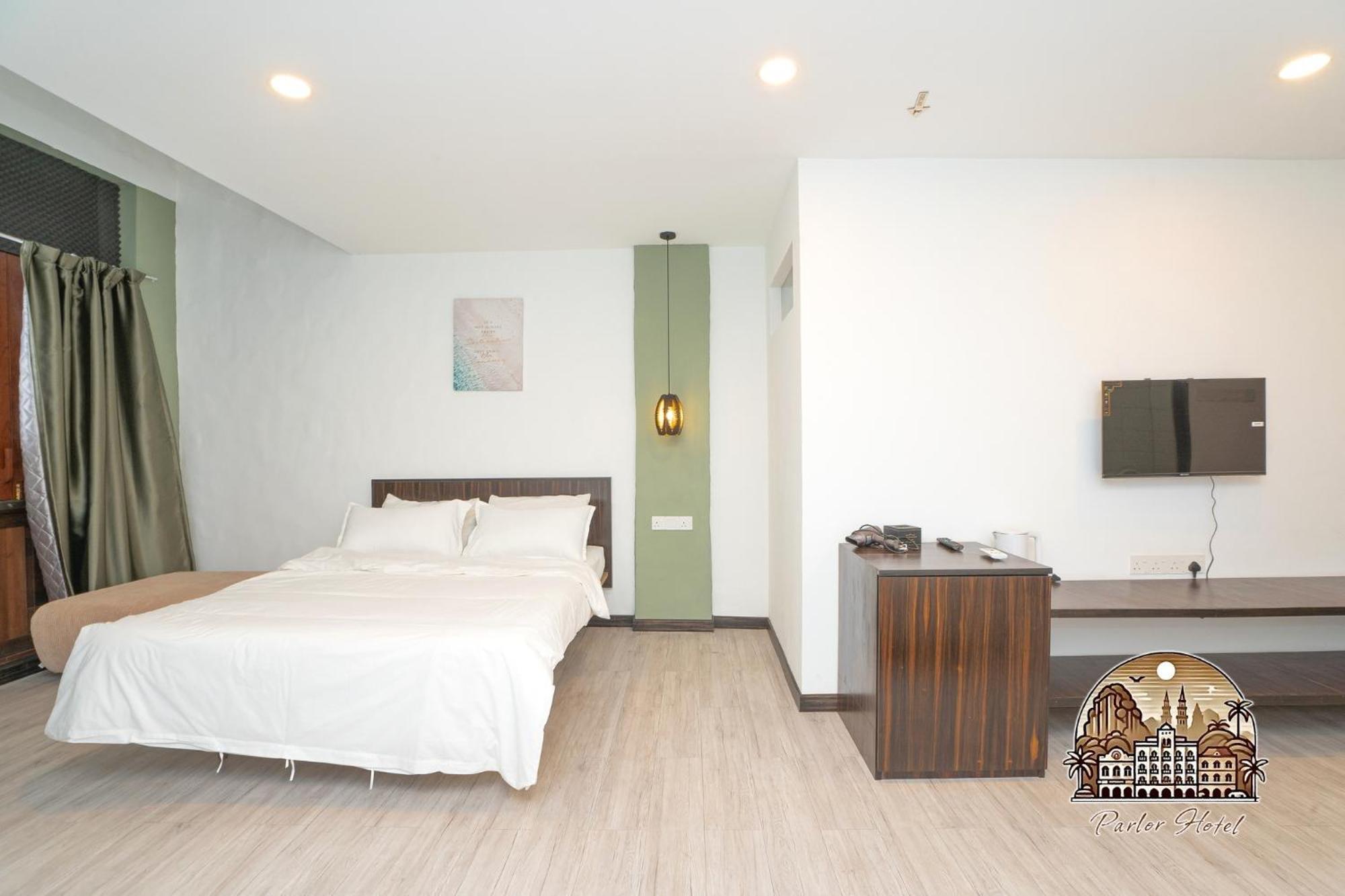 Parlor Hotel ايبوه الغرفة الصورة