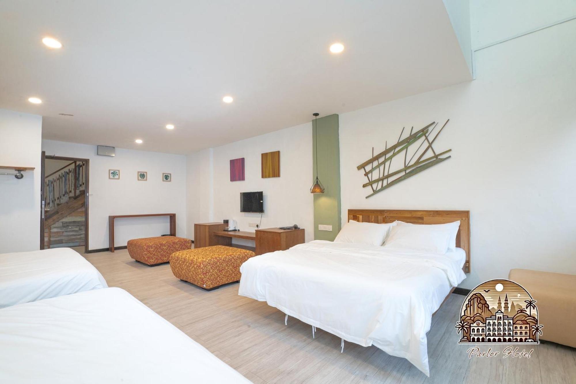 Parlor Hotel ايبوه الغرفة الصورة