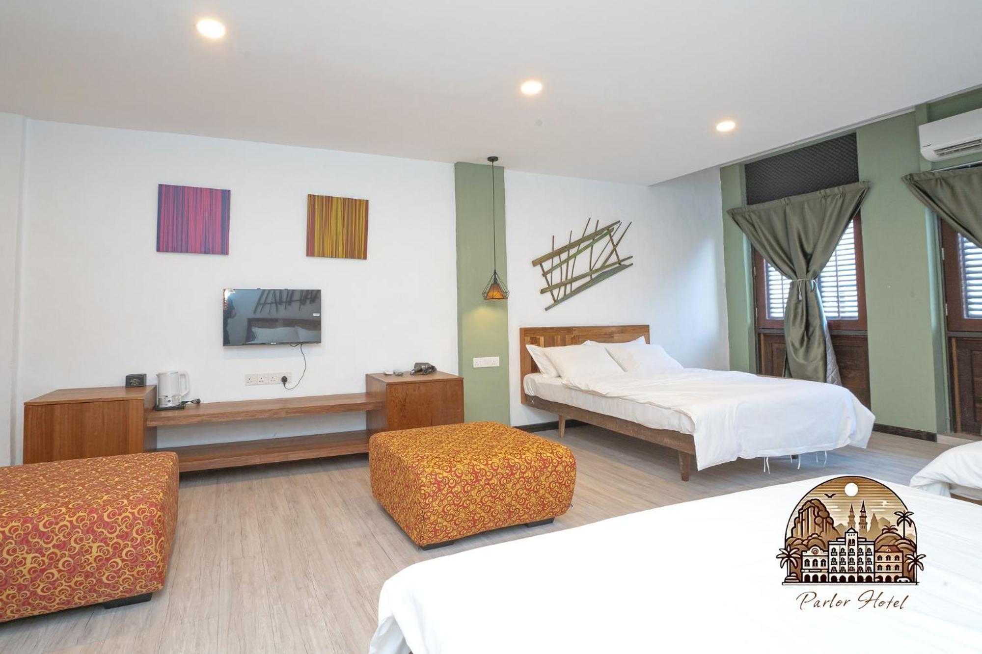 Parlor Hotel ايبوه الغرفة الصورة