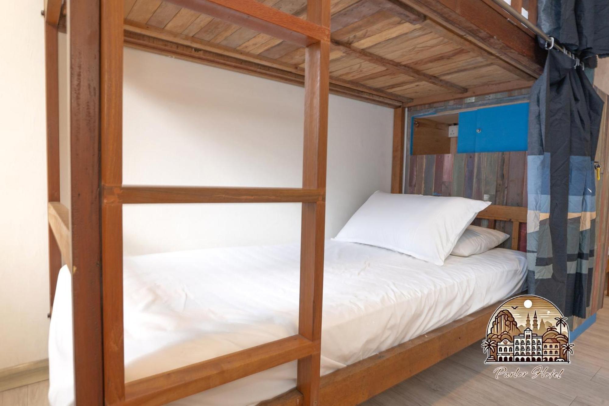 Parlor Hotel ايبوه المظهر الخارجي الصورة